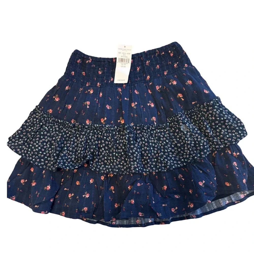 American Eagle Outfitters tiered mini